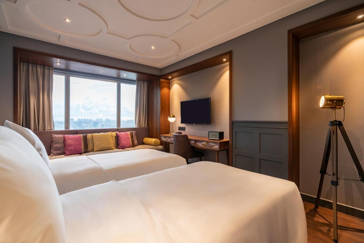 Fusion Original Saigon Centre Hotel Ho Chi Minh City Exterior photo Deluxe Room
